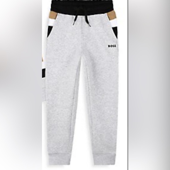 Hugo Boss boys joggers size 5-6 - Picture 1 of 2